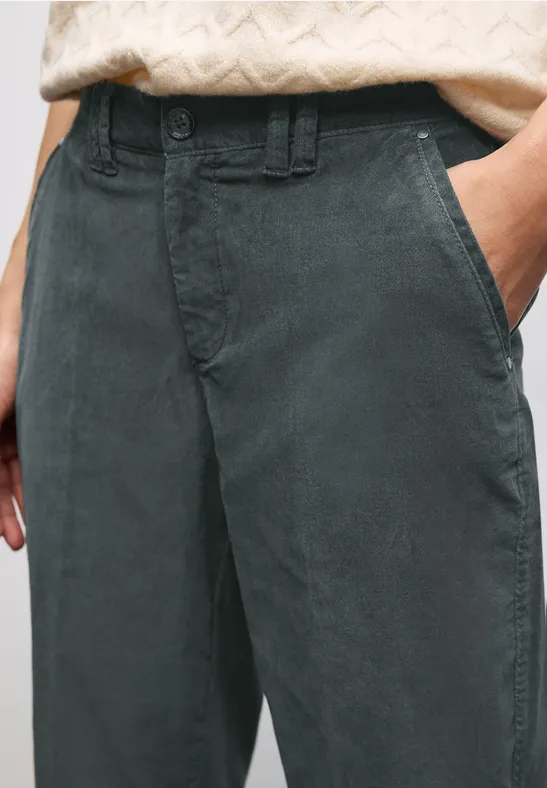 Softe Velvet Chino balsam green