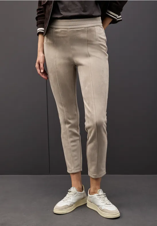 Velours Hose dark morn beige