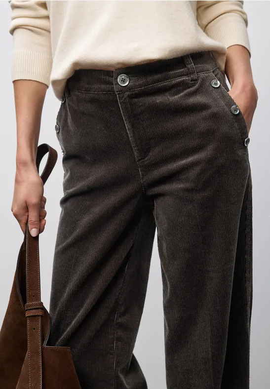 Straight Leg Cordhose darkest brown