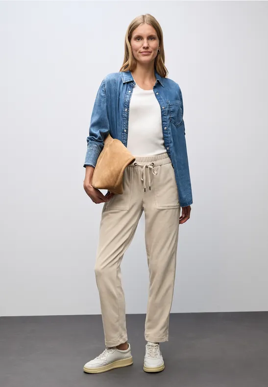 Loose Fit corduroy broek malted beige