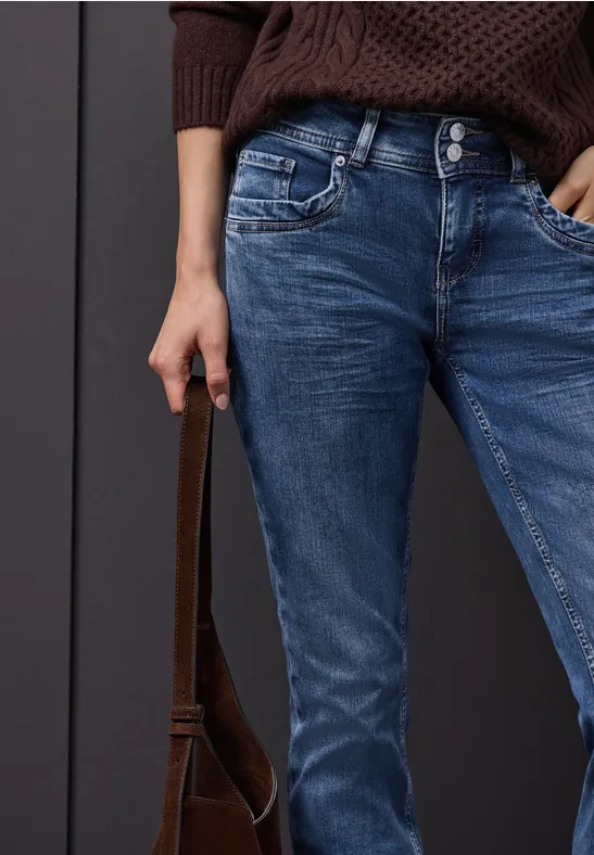 Jeans im Casual Fit light blue authentic washed