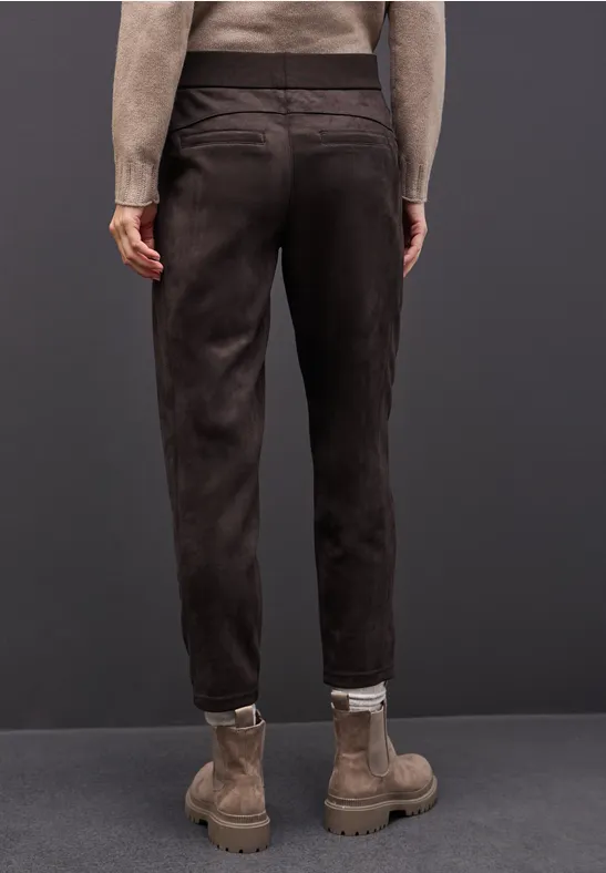 Loose Fit Velours Hose deep roast brown