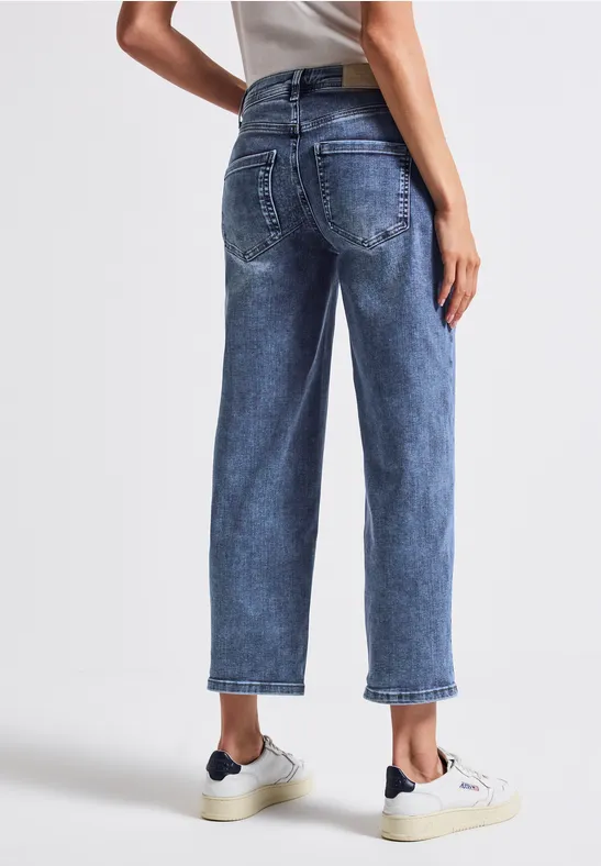 Straight Leg Destroyed Jeans authentic mid blue