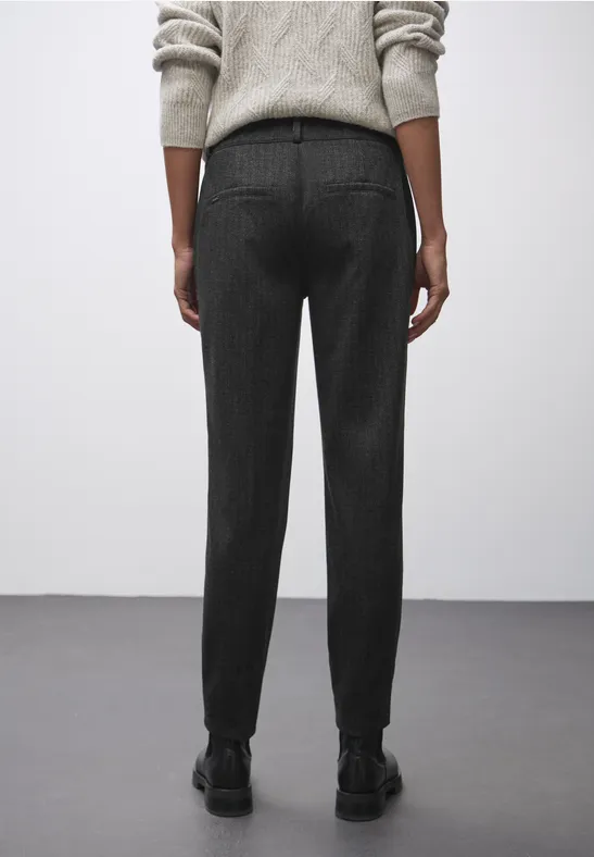 Chino im Casual Fit Black