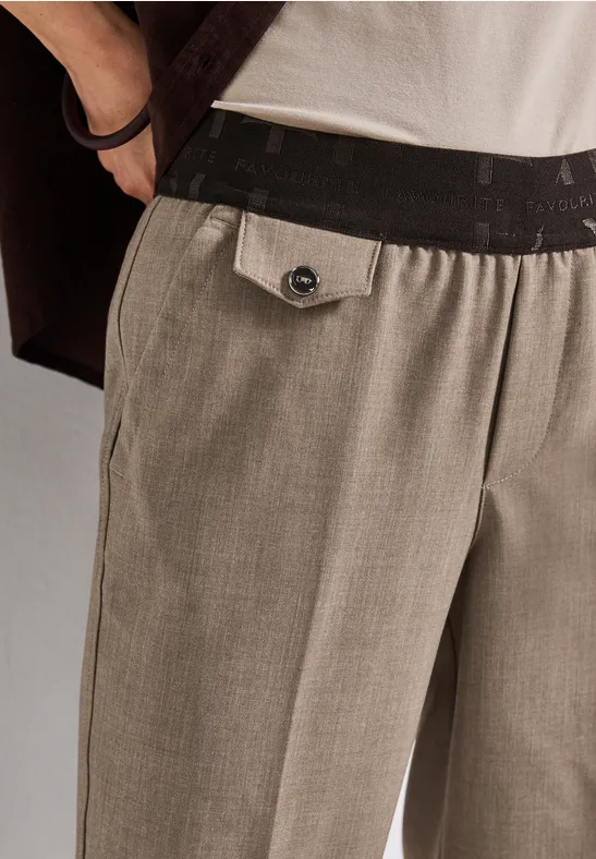 Chino met tailleband bark brown