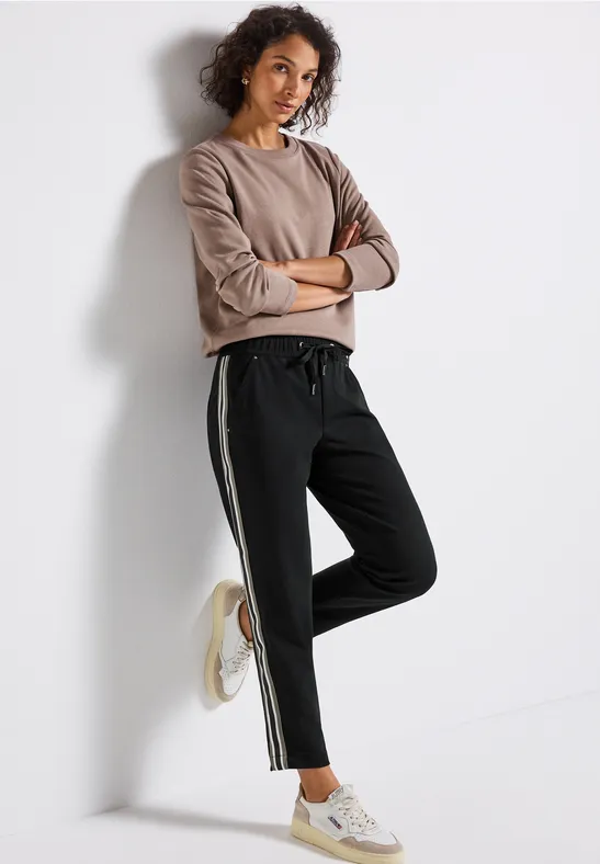 Loose Fit broek met tape Black
