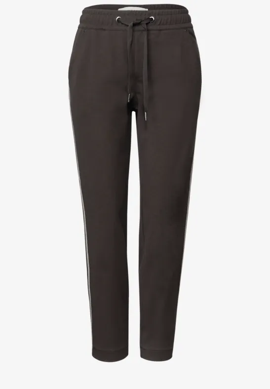 Loose Fit Hose mit Tape deep roast brown