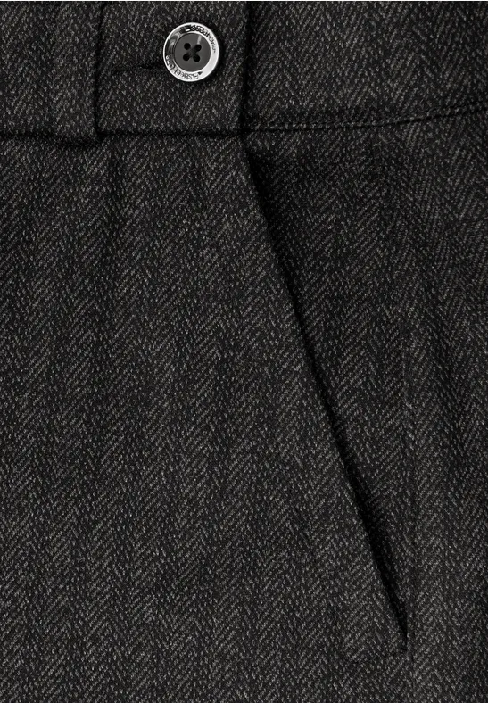 Straight Leg Hose Black