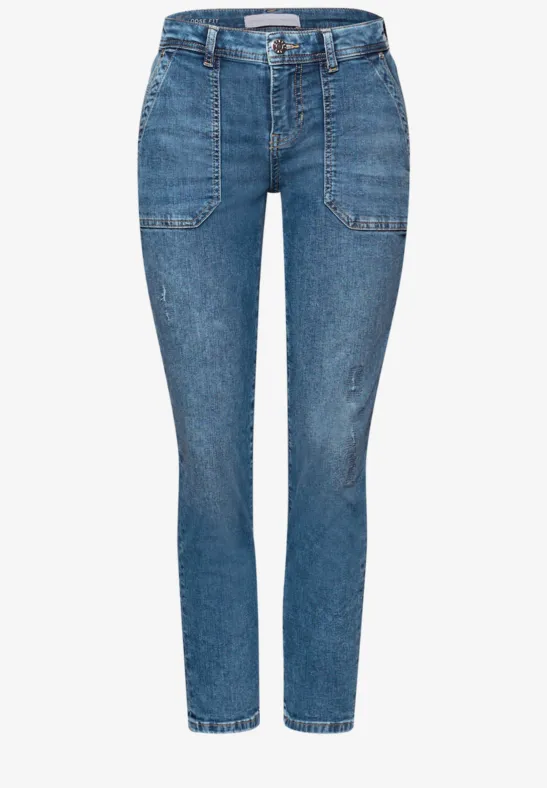 Jeans mit Destroyed Details Medium Blue Destroy washed