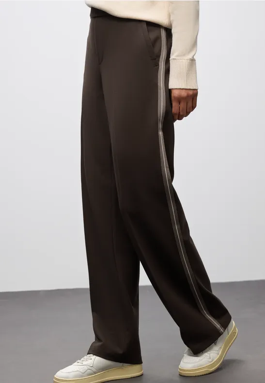 Straight Leg Hose deep roast brown