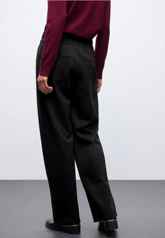 Straight Leg Hose Black