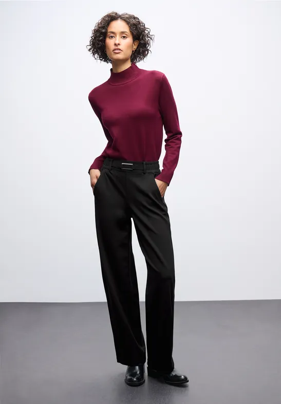 Straight Leg Hose Black