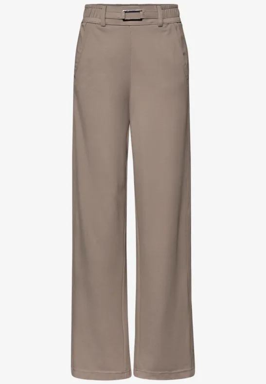 Straight Leg Hose mit Detail bark brown