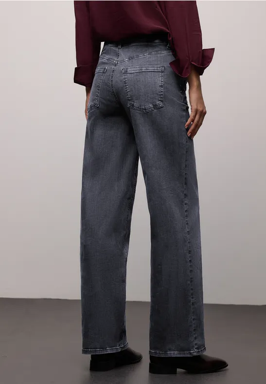 Wide Legs Jeans null