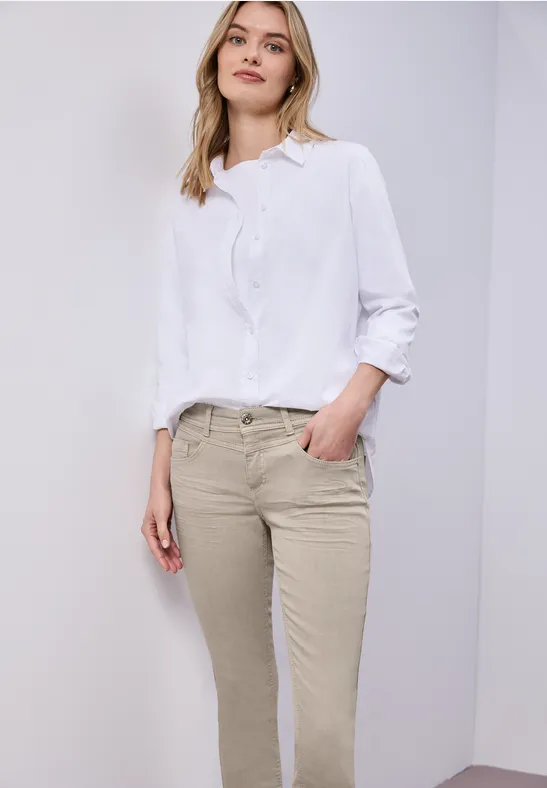 Mid Waist Slim Leg Jeans im Casual Fit Beige Washed