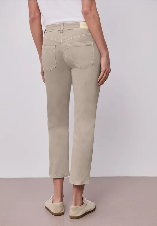Mid Waist Straight Leg Jeans dans le Slim Fit Beige Washed