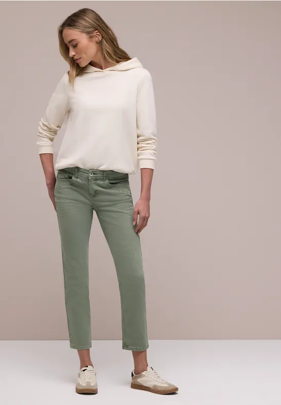 Mid Waist Straight Leg Jeans dans le Slim Fit Sage Green Washed