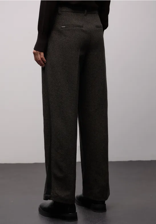 Straight Leg Hose Black