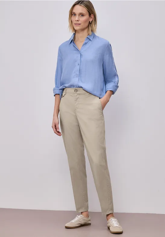 Chino im Casual Fit in softer Qualität buff grey