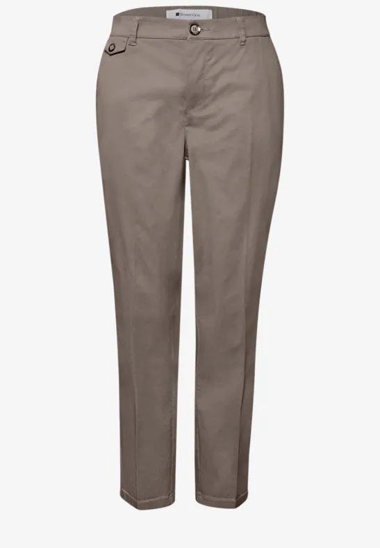 Chino im Casual Fit in softer Qualität dark tumbled beige