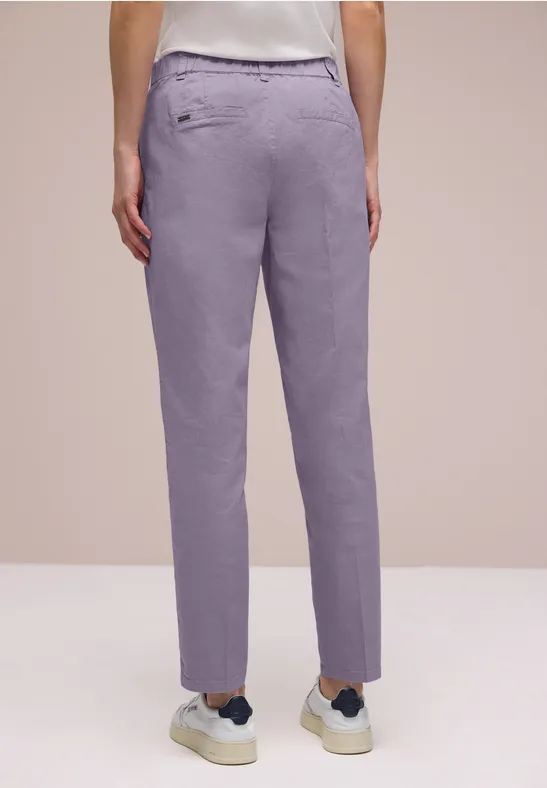 Chino im Casual Fit in softer Qualität faded violet