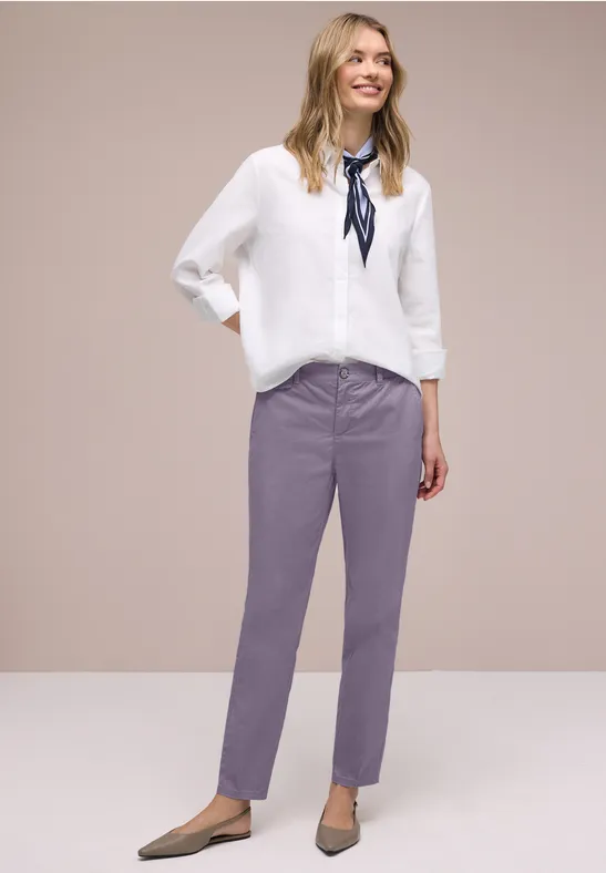 Chino im Casual Fit in softer Qualität faded violet