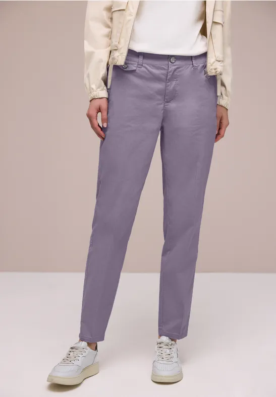 Chino im Casual Fit in softer Qualität faded violet