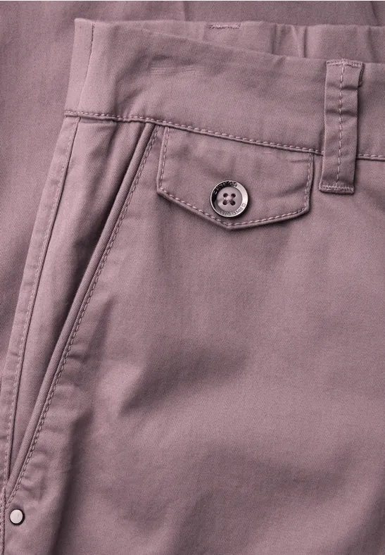 Chino im Casual Fit in softer Qualität dusty berry
