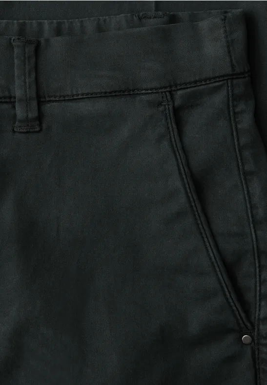 Slim Leg Chino aus Lyocellmix pine grove green