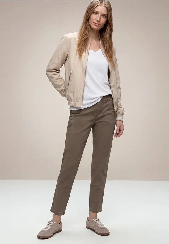 Spodnie chinosy Slim Leg wykonane z mieszanki lyocellu cold brew brown