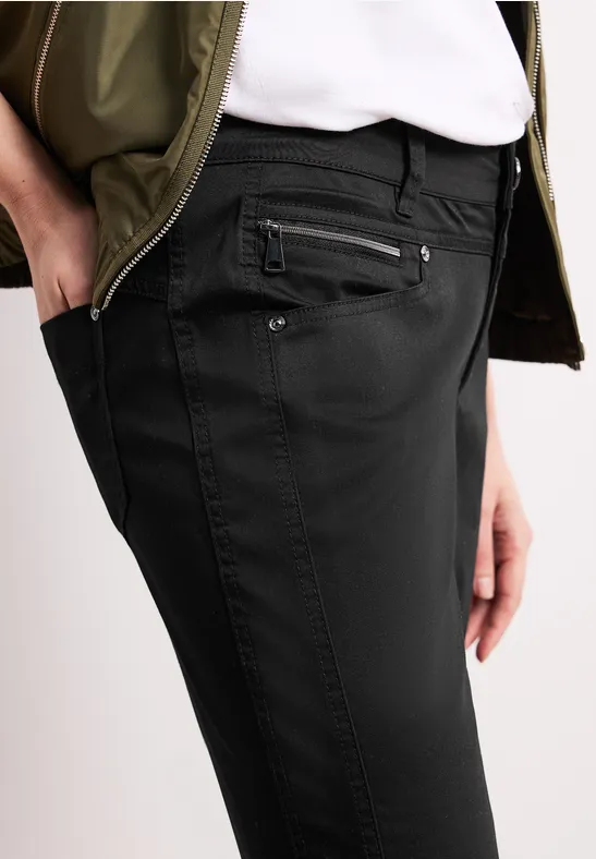 Spodnie z wąskimi nogawkami Mid Waist o satynowym wyglądzie Black