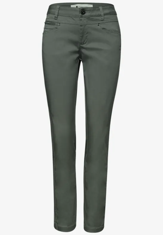 Mid Waist Slim Leg Hose im Satin-Look cilantro green