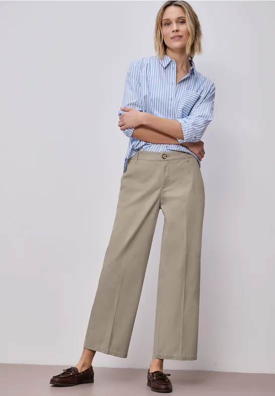 Straight Legs in een casual pasvorm buff grey