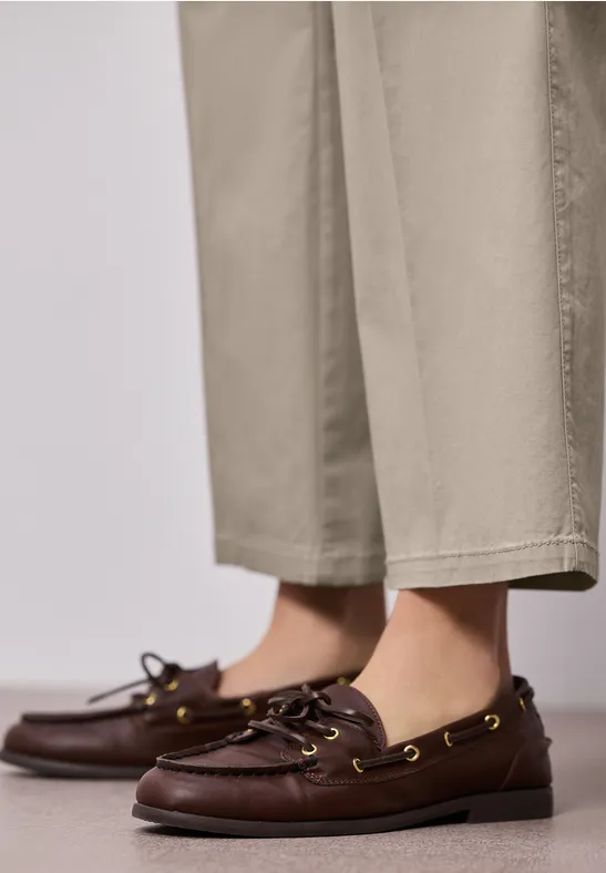 Straight Legs in een casual pasvorm buff grey