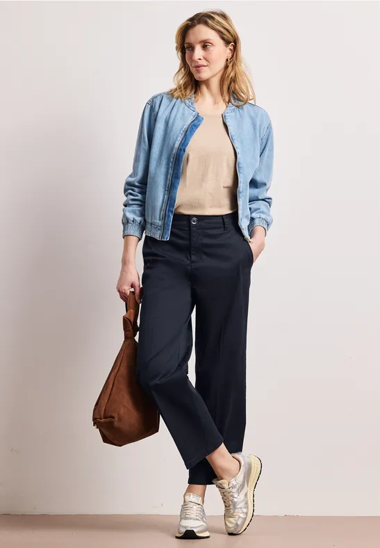 Straight Leg Chino im Casual Fit shadowed navy