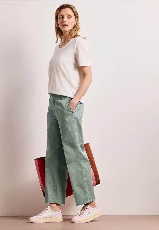 Straight Leg Chino im Casual Fit dark mint green