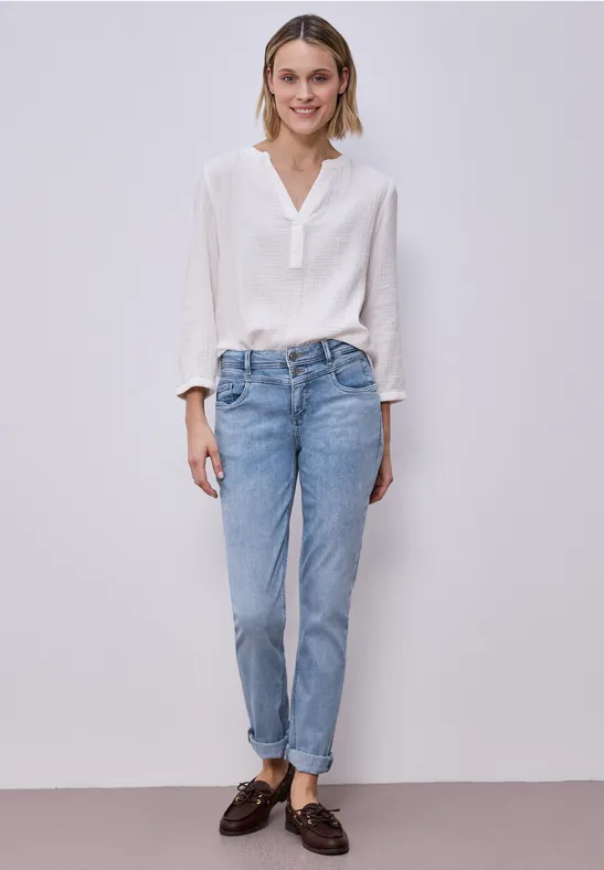 Mid Waist Slim Leg Jeans avec turn-up light blue random wash