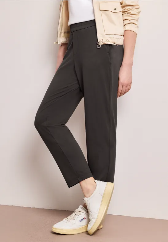 Mid Waist Slim Legs broek in Loose Fit deep earth