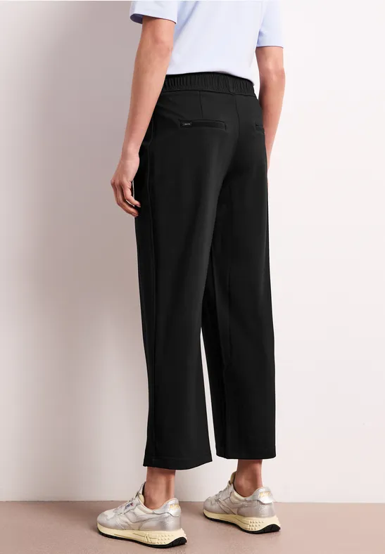 Straight Leg Hose mit Schnallendetail Black