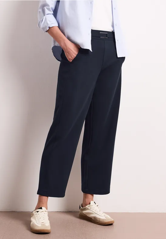 Straight Leg Hose mit Schnallendetail deep blue