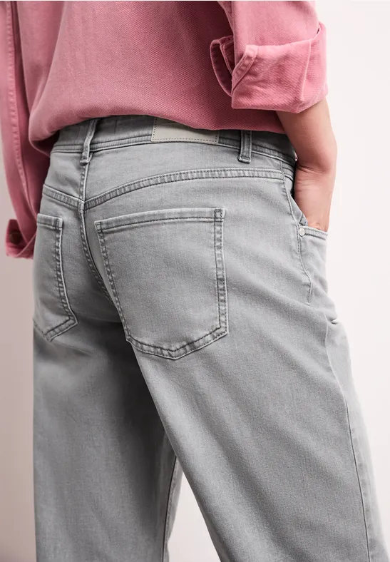 Mid Waist Straight Leg Jeans im Casual Fit light grey wash