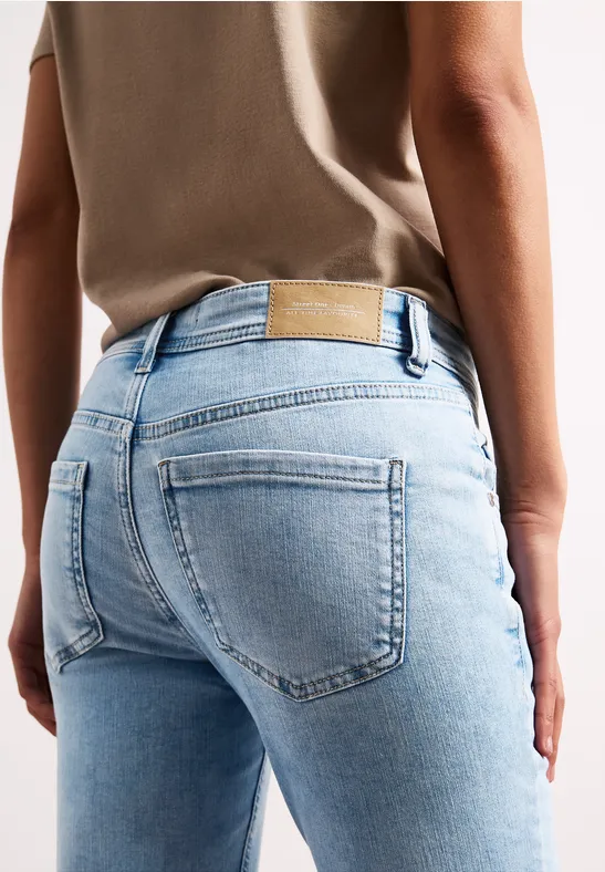 Mid Waist Slim Leg Jeans im Slim Fit light blue random wash
