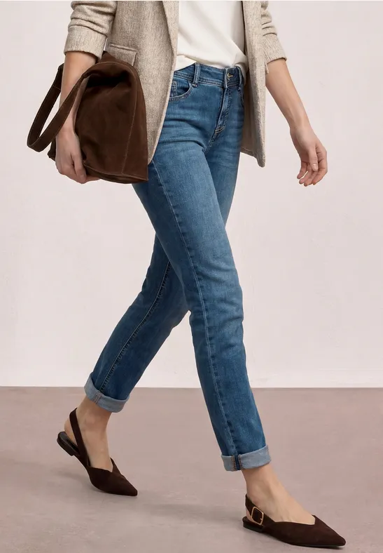 Low Waist Slim Leg Jeans im Casual Fit authentic dark blue wash