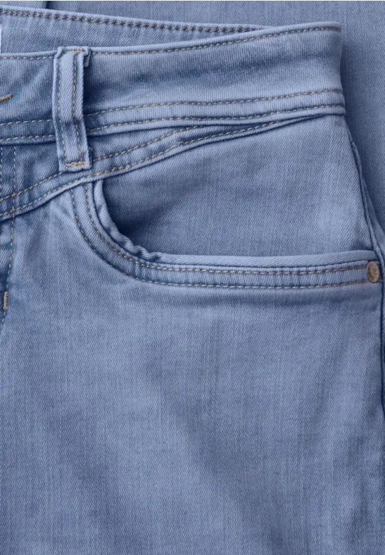 7/8 Slim Leg Jeans im Casual Fit light blue random wash