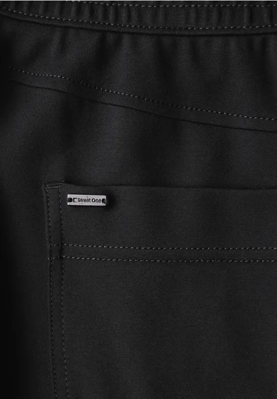 Straight Leg Hose Black