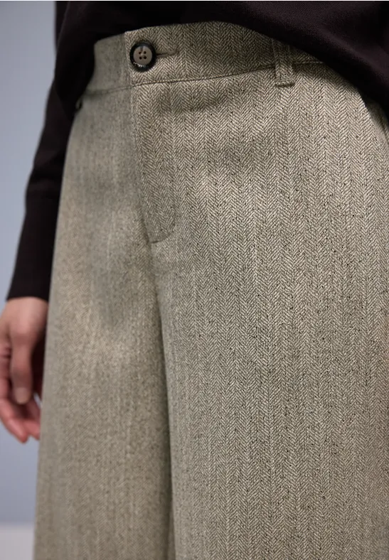 Straight Leg Hose cotton beige