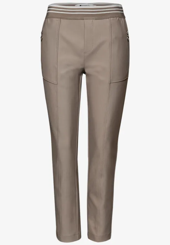 Broek met smalle pijpen light terra mocha