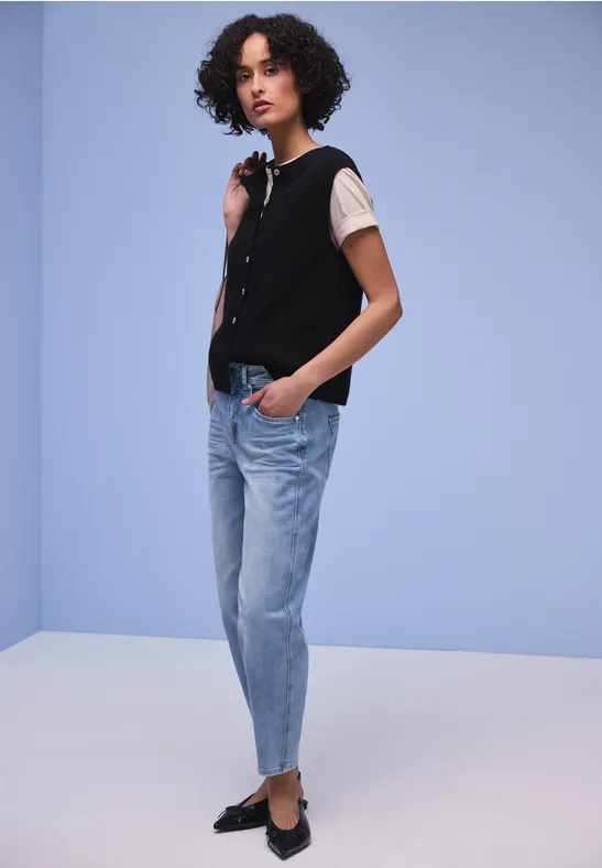 Jeansy ze zwężanymi nogawkami Light Blue Washed