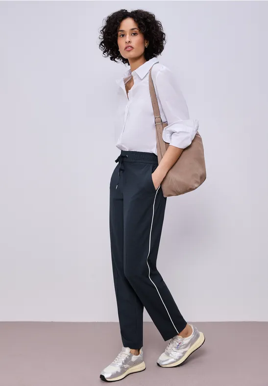 Slim Leg Hose shadowed navy