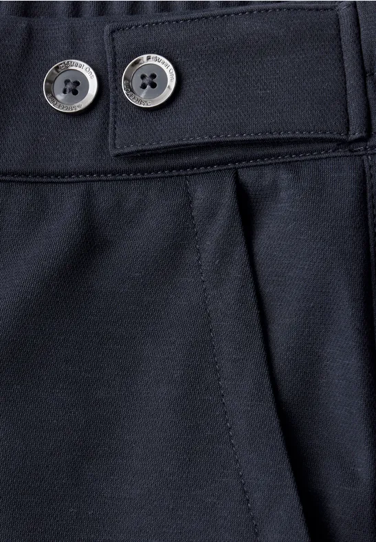 Straight Leg Hose shadowed navy